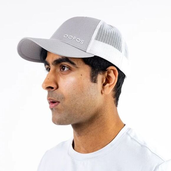 OOFOS OOSNAP SnapBack Unisex White / Grey NWT - Picture 1 of 6